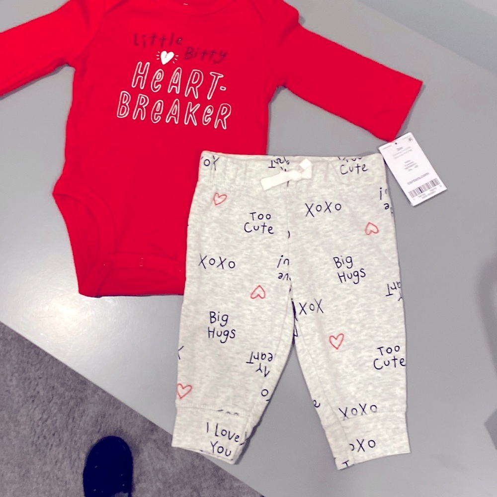 Carters red and grey 2 piece set size - 3 months